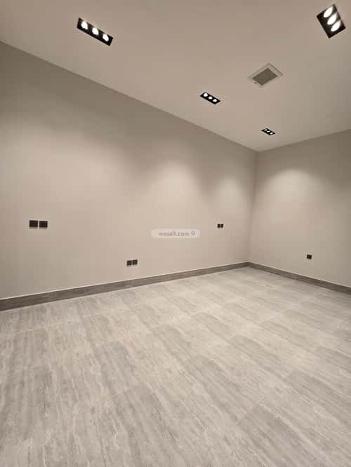 Floor 271 SQM with 5 Bedrooms Ar-Rimal, East Riyadh, Riyadh