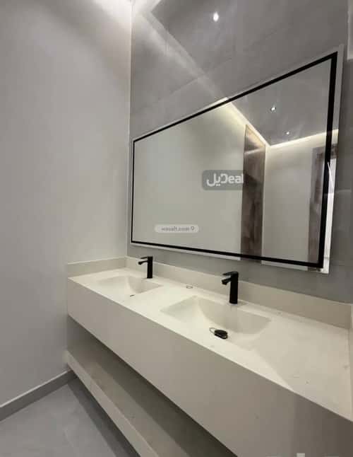 فيلا 366 متر مربع جنوبية على شارع 15م الفيصلية، الخرج