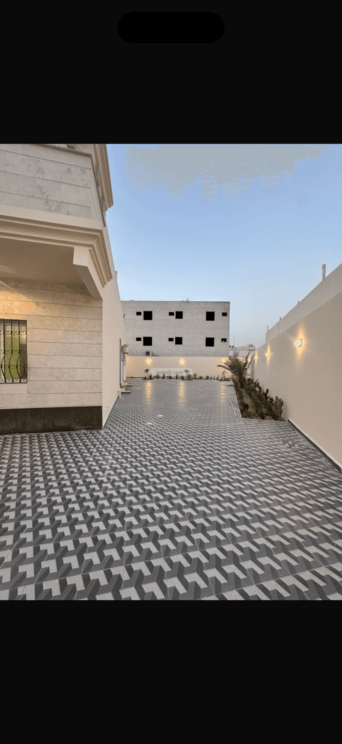 Floor 670 SQM with 7 Bedrooms King Fahad Dist, Aldammam