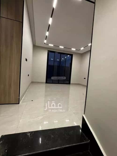 فيلا 312 متر مربع شمالية على شارع 15م المعيزيلة، شرق الرياض، الرياض