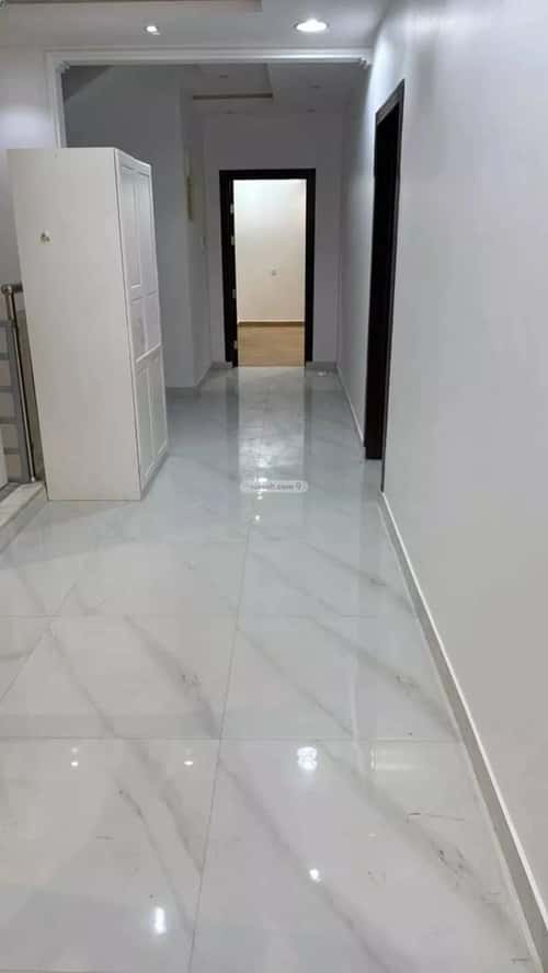 Villa 288 SQM Facing North with 11 Bedrooms Al-Muanisiyah, East Riyadh, Riyadh