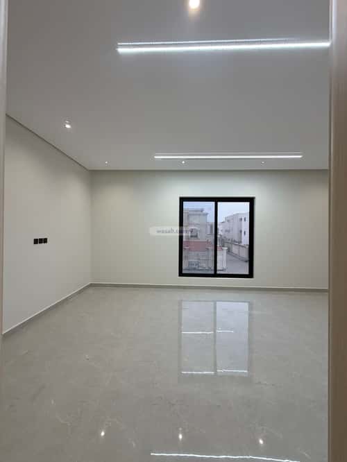 Apartment 284 SQM with 6 Bedrooms King Fahad Dist, Aldammam