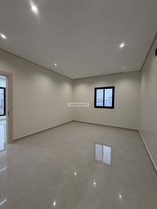 Apartment 284 SQM with 6 Bedrooms King Fahad Dist, Aldammam