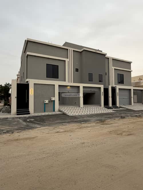 شقة 284 متر مربع ب 6 غرف ضاحية الملك فهد، الدمام