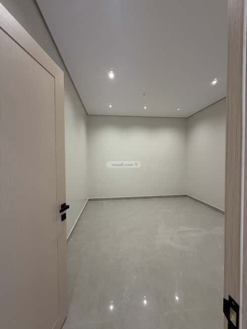 Apartment 284 SQM with 6 Bedrooms King Fahad Dist, Aldammam