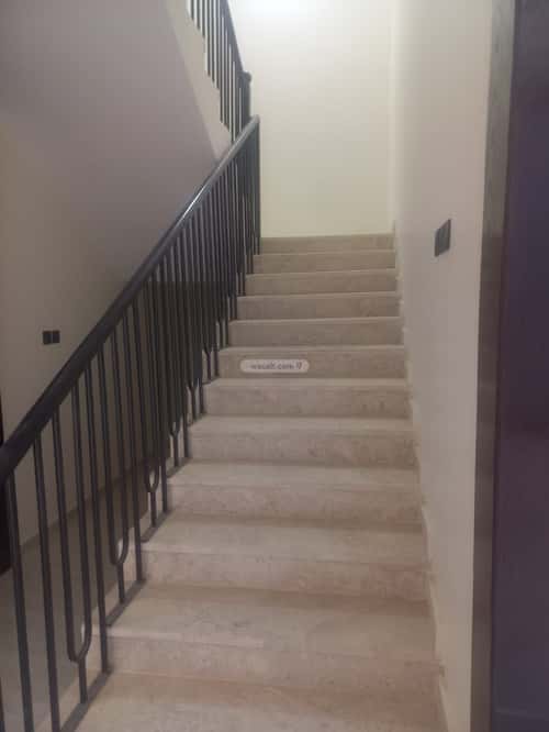 فيلا 300 متر مربع شرقية على شارع 15م الفيصلية، الخرج