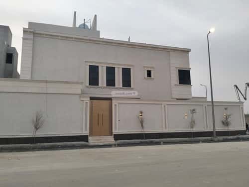 فيلا 300 متر مربع شرقية على شارع 15م الفيصلية، الخرج