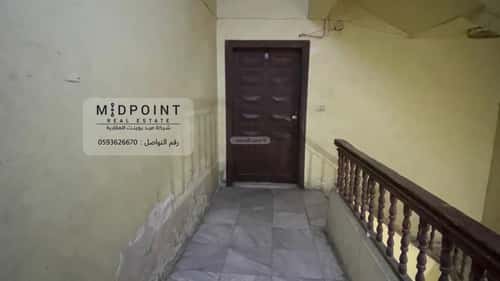Building 750 SQM Facing South Al Safa, North Jeddah, Jeddah