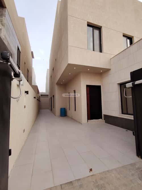 Villa 248 SQM Facing North on 20m Width Street Ar-Rimal, East Riyadh, Riyadh