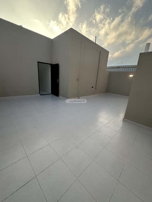 Floor 341 SQM with 9 Bedrooms Al-Yarmouk, Khamis Mushait