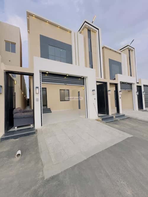 Floor 214 SQM with 7 Bedrooms Al-Wurud, Khamis Mushait