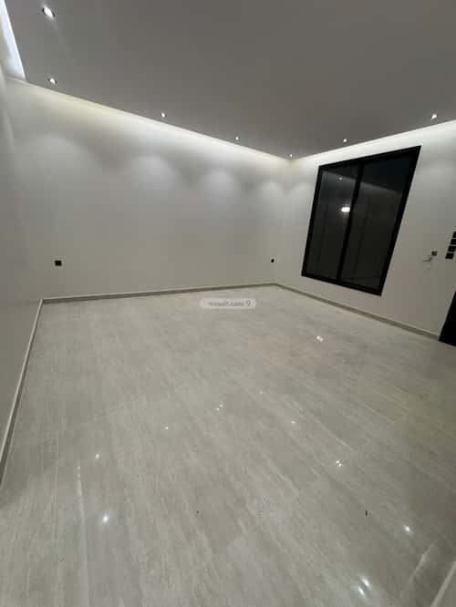 Floor 650 SQM with 4 Bedrooms Dirab, West Riyadh, Riyadh