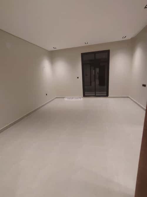 Villa 376 SQM Facing South East on 15m Width Street Al-Muanisiyah, East Riyadh, Riyadh