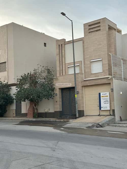 Villa 390 SQM Facing South on 18m Width Street Al-Malqa, North Riyadh, Riyadh
