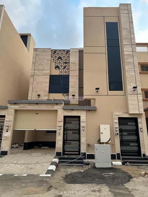 Floor 341 SQM with 9 Bedrooms Al-Yarmouk, Khamis Mushait