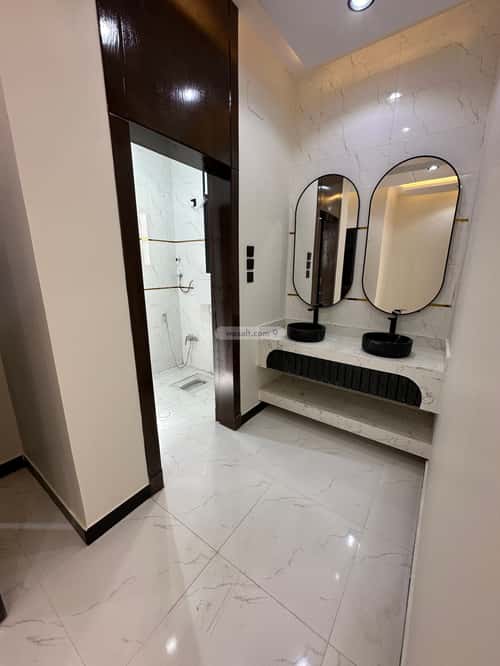 شقة 234 متر مربع ب 7 غرف التعاون، خميس مشيط