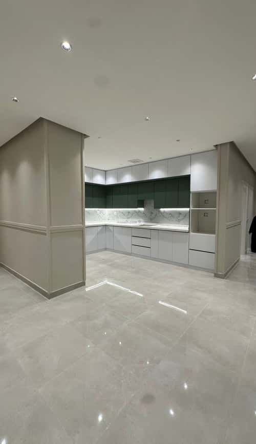 شقة نصف مفروشة ب 5 غرف الصواري، شمال جدة، جدة