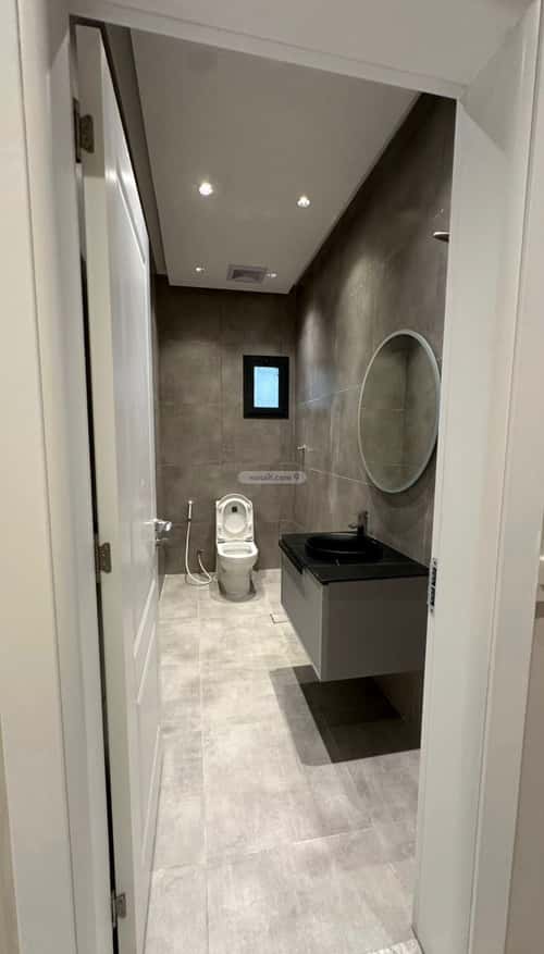 شقة نصف مفروشة ب 5 غرف الصواري، شمال جدة، جدة