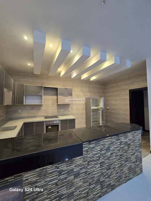 Rest House 359 SQM Facing South on 32m Width Street Al Zomorod, North Jeddah, Jeddah
