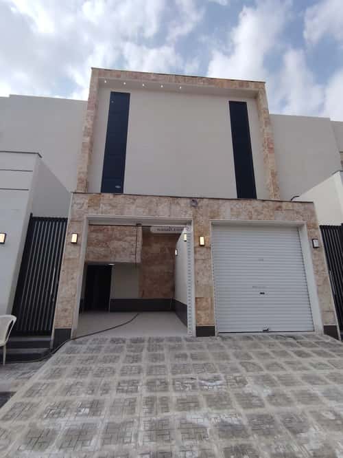 Villa 248 SQM Facing North on 18m Width Street Al-Qadisiyah, East Riyadh, Riyadh