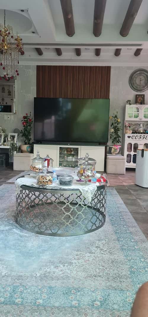 فيلا 840 متر مربع جنوبية على شارع 18م الكورنيش، الخبر