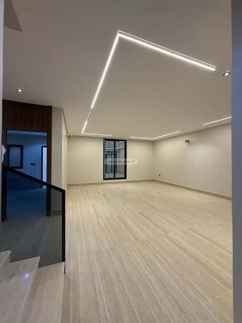 Apartment 171 SQM with 5 Bedrooms King Fahad Dist, Aldammam