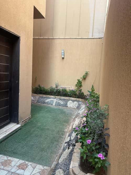 Villa 390 SQM Facing West on 15m Width Street As-Sahafa, North Riyadh, Riyadh