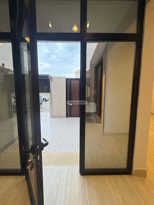 Villa 217 SQM King Fahad Dist, Aldammam