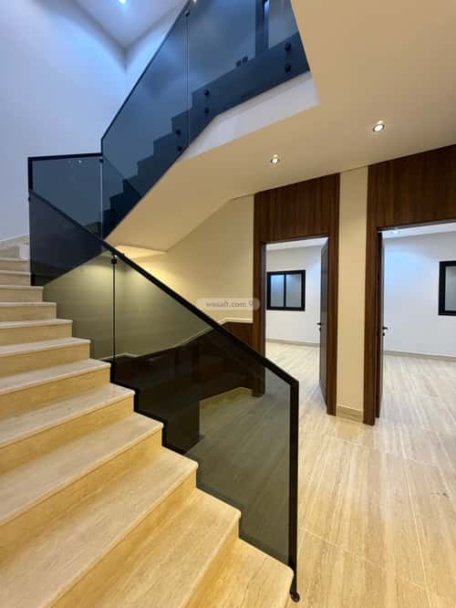 Villa 217 SQM King Fahad Dist, Aldammam