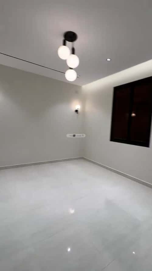 Floor 204 SQM with 6 Bedrooms Al Ma'Ala, Ahad Rafidah
