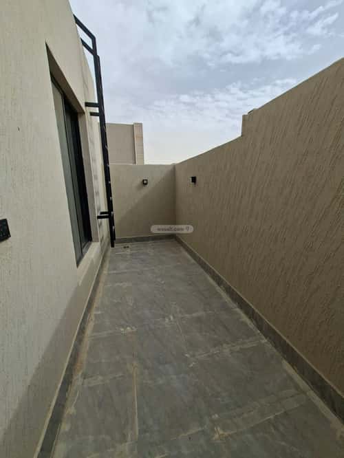 Apartment with 5 Bedrooms Al-Janadriyah, East Riyadh, Riyadh