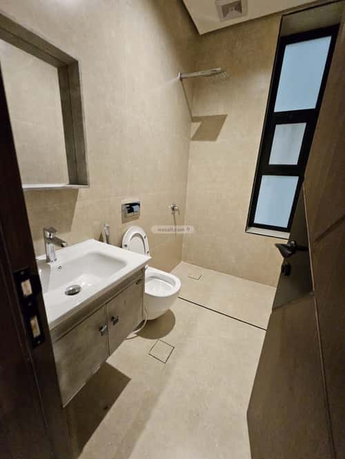 شقة 180 متر مربع ب 5 غرف طيبة، الدمام