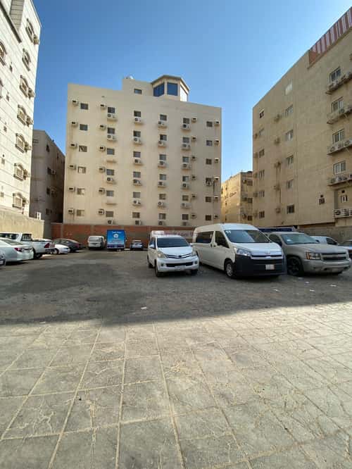 أرض 844 متر مربع شرقية على شارع 32م النسيم، جنوب جدة، جدة