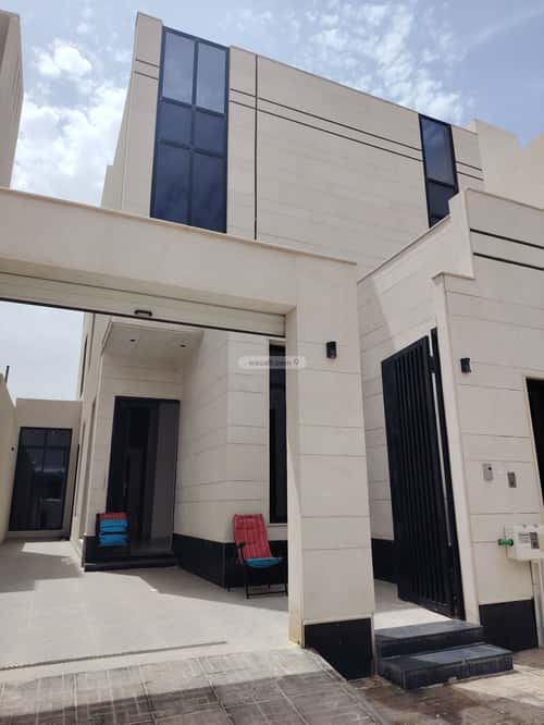 Floor 186 SQM with 4 Bedrooms Ar-Rimal, East Riyadh, Riyadh