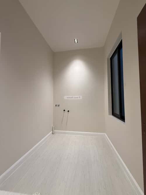 Villa 372 SQM Facing East on 20m Width Street Al-Mahdiyah, West Riyadh, Riyadh