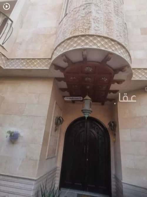 فيلا 300 متر مربع شمالية على شارع 12م الزهراء، شمال جدة، جدة