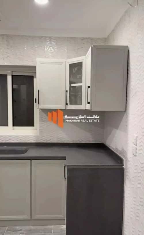 شقة 131 متر مربع ب 3 غرف الحمراء، الخبر