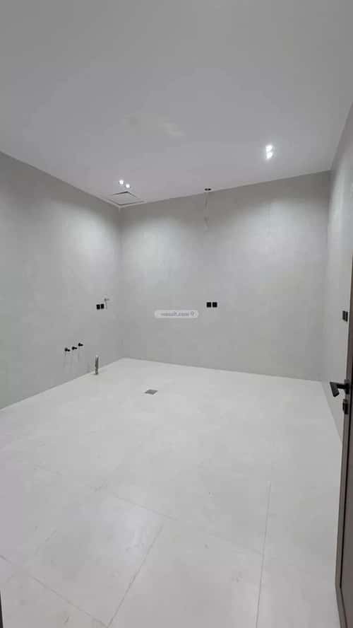 Villa 200 SQM Facing East on 15m Width Street West Al-Oraija, West Riyadh, Riyadh