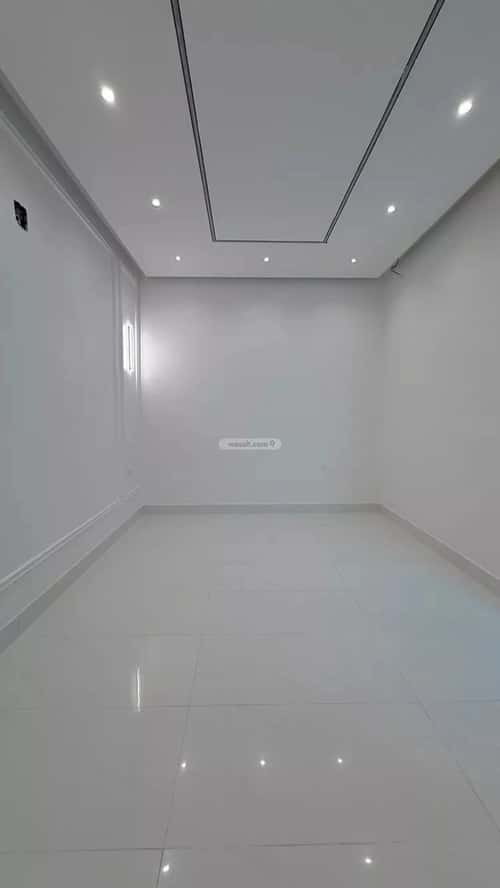 Villa 200 SQM Facing East on 15m Width Street West Al-Oraija, West Riyadh, Riyadh