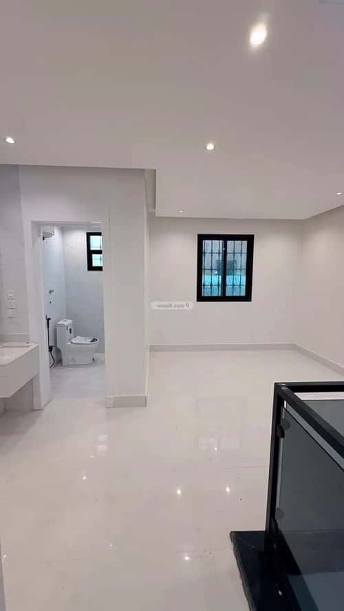 Villa 200 SQM Facing East on 15m Width Street West Al-Oraija, West Riyadh, Riyadh