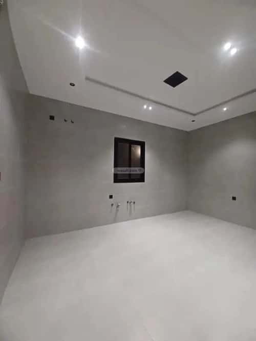 Villa 330 SQM Facing South on 15m Width Street Al Rahmanyah, East Jeddah, Jeddah