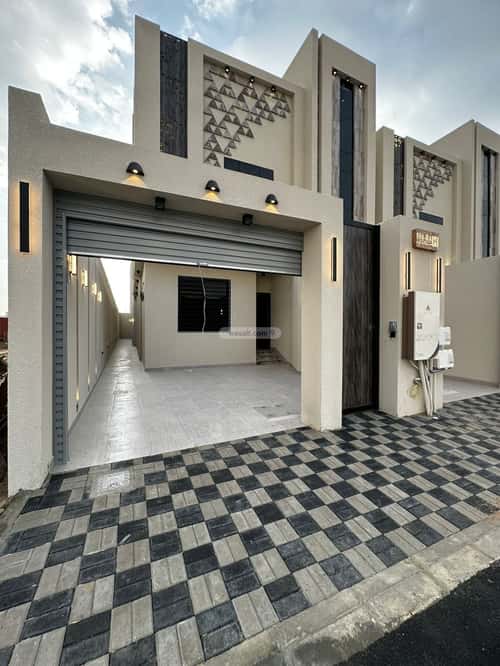 Apartment 207 SQM with 5 Bedrooms Al Ma'Ala, Ahad Rafidah