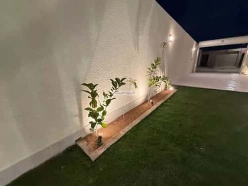 Rest House 330 SQM Facing South on 15m Width Street Al-Musayyif, Bariduh