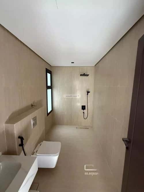 Building 806 SQM Facing South Qurtubah, East Riyadh, Riyadh