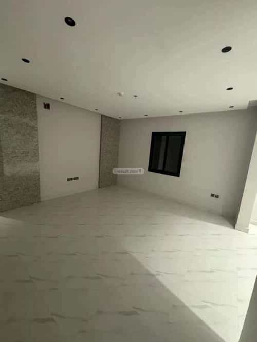 Building 1400 SQM Facing South Ar-Rimal, East Riyadh, Riyadh