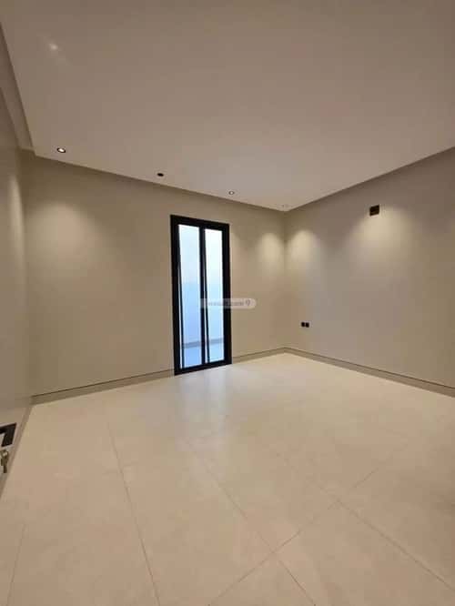 Floor 223 SQM with 6 Bedrooms King Faisal, East Riyadh, Riyadh