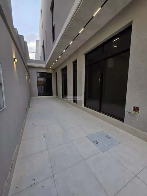 فيلا 312 متر مربع جنوبية على شارع 20م المعيزيلة، شرق الرياض، الرياض