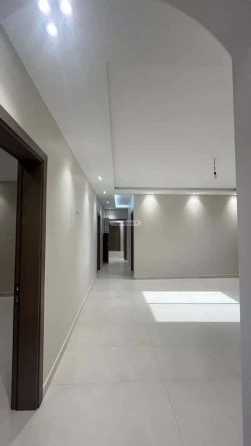 Villa 276 SQM Facing West on 15m Width Street Al Qryenah, South Jeddah, Jeddah