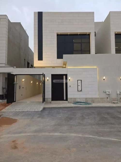 Villa 315 SQM Facing North East on 15m Width Street Al-Maizaliyah, East Riyadh, Riyadh