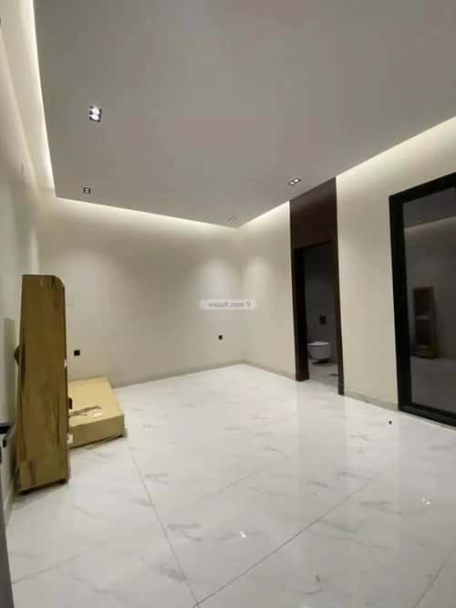 Floor 242 SQM with 6 Bedrooms Al-Muanisiyah, East Riyadh, Riyadh